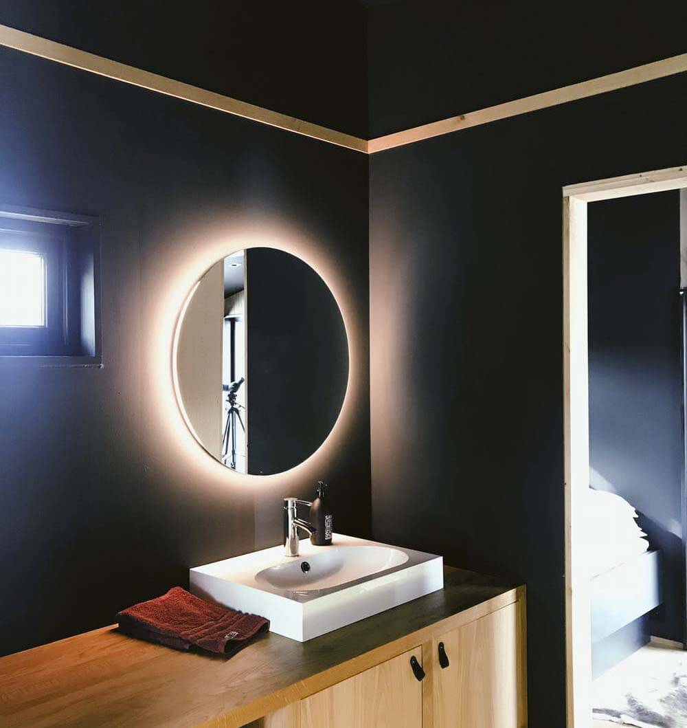 Bagno moderno ed elegante perfetto per una Csa da VIP